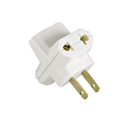 .Enchufe triple Universal 6A
